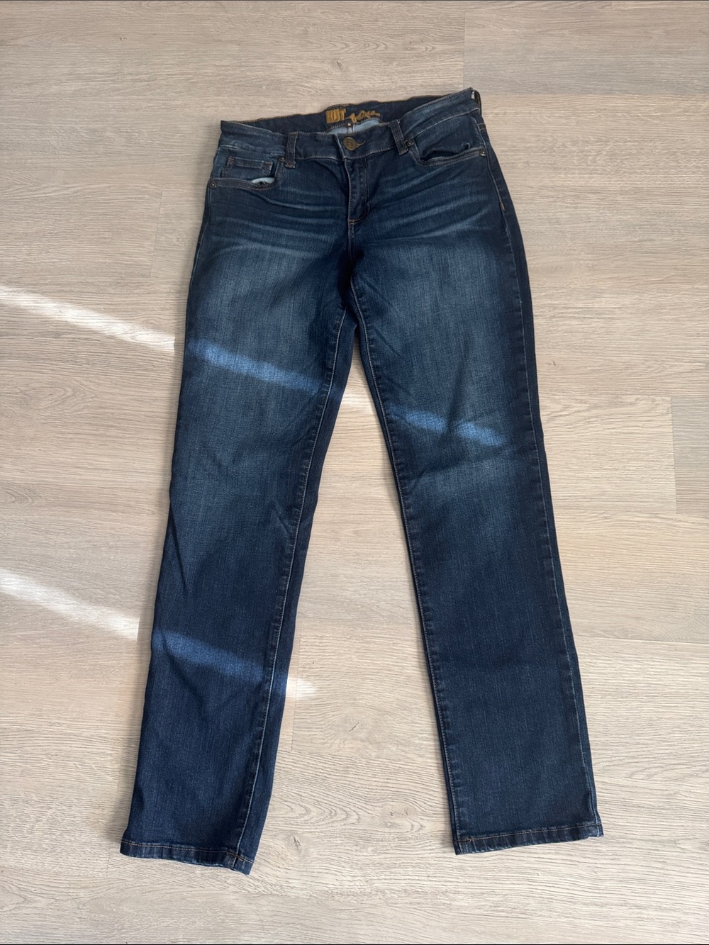 Kut from the Kloth- Size 6 Jeans. Gently Used Condition.